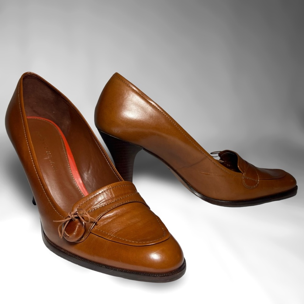 Tan Brown Leather Loafer Pumps High Heels Button & Bow Detail Antonio Melani
